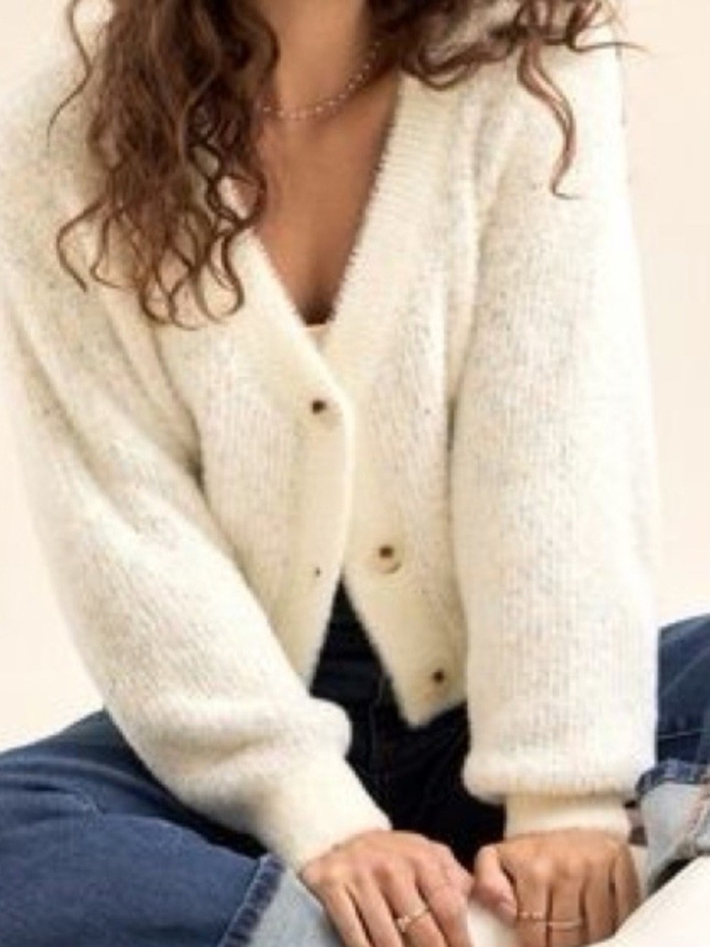 Willow & Wind | Cream Fuzzy V-Neck Button Front Cardigan | Size Small